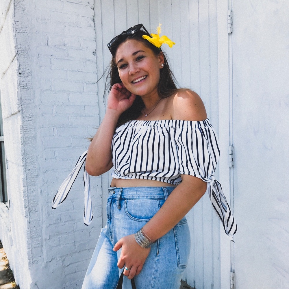 Off-the-shoulder crop top
